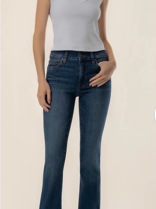 Kut from the Kloth Denim - Kut from the Kloth Women's Medium Dark Blue Flare Jeans Size 6 waist 16